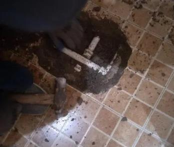 于洪卫生间漏水维修公司为您分享下卫生间渗水如何处理及注意事项
